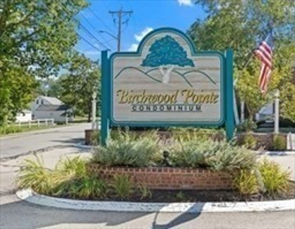 21 Clarks Rd 204, Amesbury, MA 01913