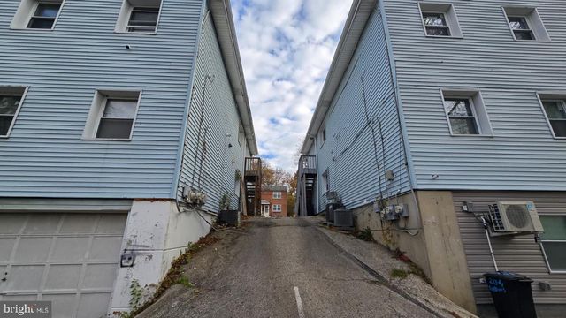 200 ROBBINS ST, Philadelphia, PA 19111