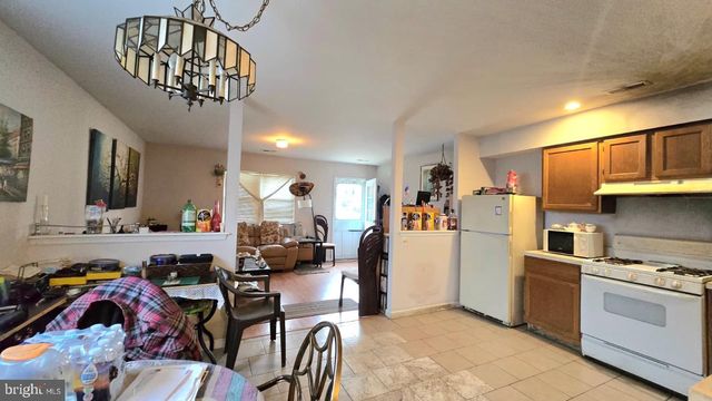 200 ROBBINS ST, Philadelphia, PA 19111