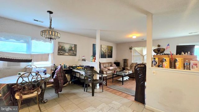 200 ROBBINS ST, Philadelphia, PA 19111