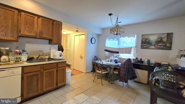 200 ROBBINS ST, Philadelphia, PA 19111