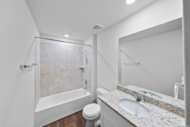 5119 GREYWACKE TRL, San Antonio, TX 78253