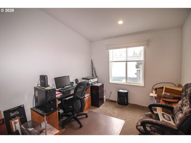 1901 Se MINTER BRIDGE Rd 34, Hillsboro, OR 97123