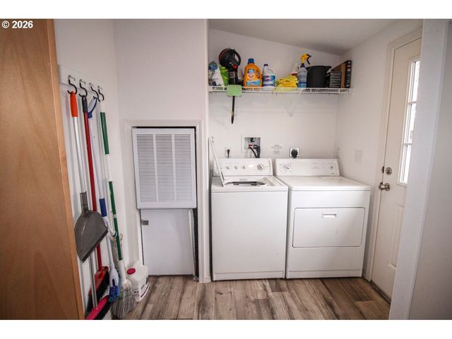 1901 Se MINTER BRIDGE Rd 34, Hillsboro, OR 97123