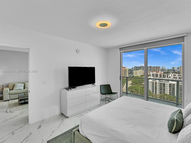 300 Sunny Isles Boulevard 41503, Sunny Isles Beach, FL 33160