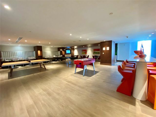 300 Sunny Isles Boulevard 41503, Sunny Isles Beach, FL 33160