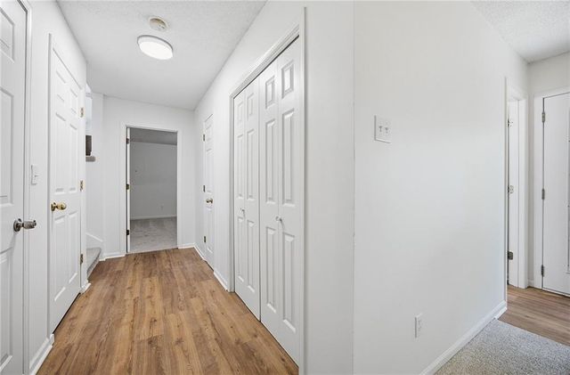 15209 LAMAR Avenue, Overland Park, KS 66223