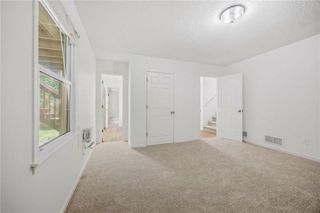 15209 LAMAR Avenue, Overland Park, KS 66223