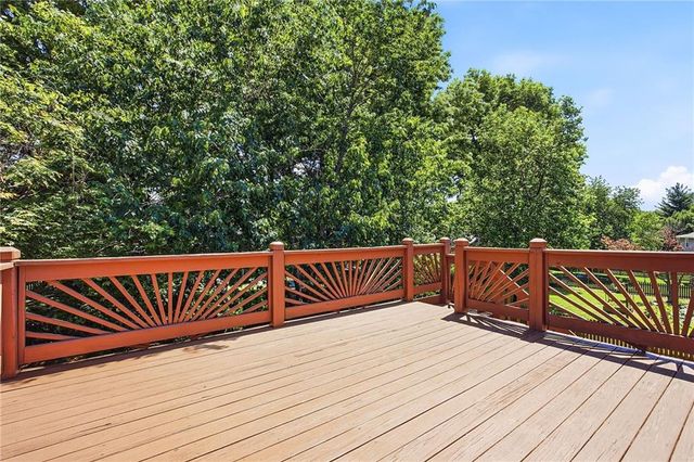 15209 LAMAR Avenue, Overland Park, KS 66223