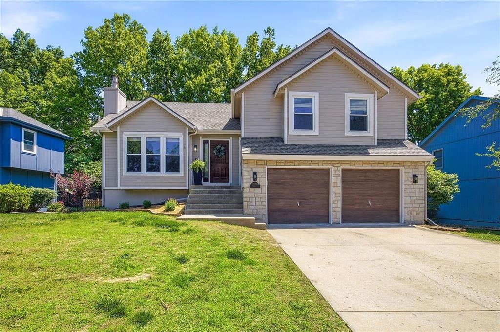 15209 LAMAR Avenue, Overland Park, KS 66223