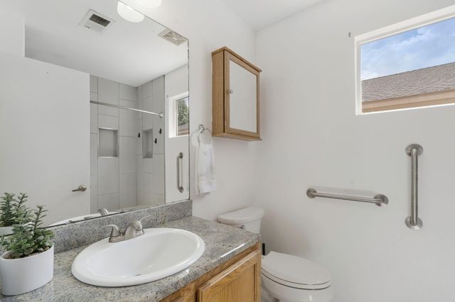 1016 High Plains Road NE, Rio Rancho, NM 87144