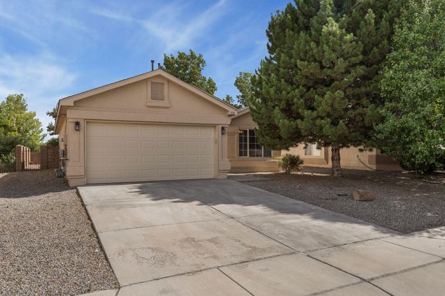 1016 High Plains Road NE, Rio Rancho, NM 87144