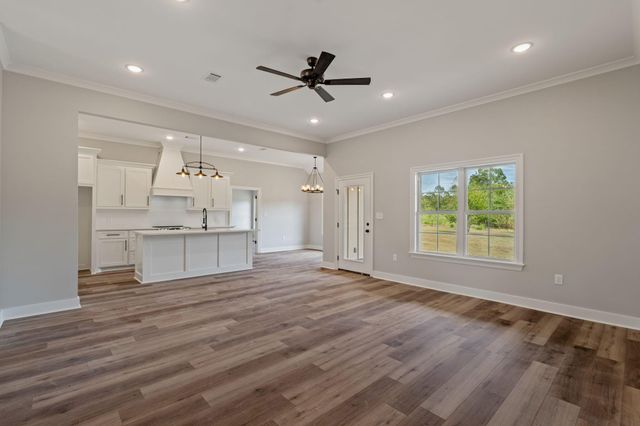 12 Millie Lott Rd., Sumrall, MS 39482