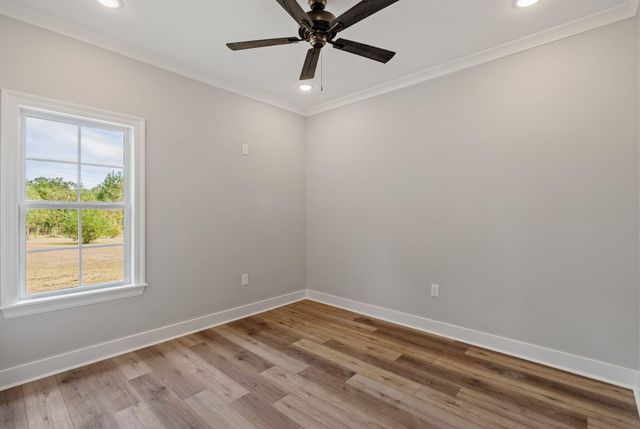 12 Millie Lott Rd., Sumrall, MS 39482