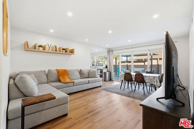 1954 Claudia Avenue, Simi Valley, CA 93065