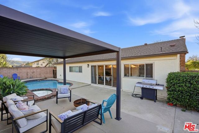 1954 Claudia Avenue, Simi Valley, CA 93065