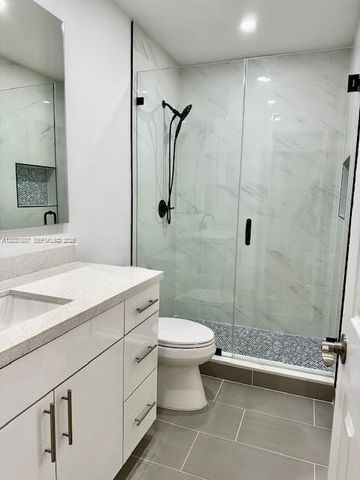 3801 Ponce De Leon Boulevard 3801, Coral Gables, FL 33134