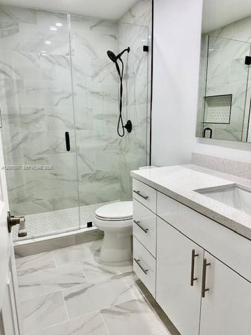 3801 Ponce De Leon Boulevard 3801, Coral Gables, FL 33134