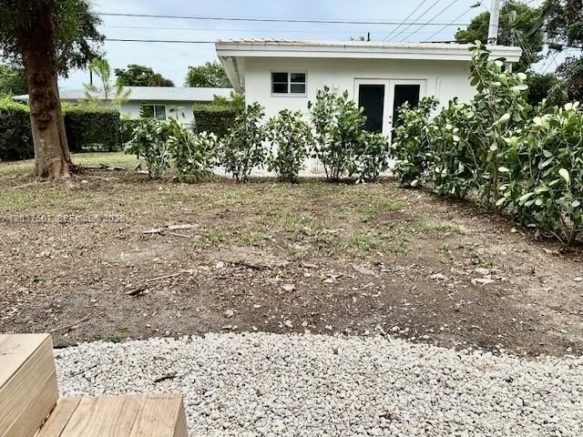 3801 Ponce De Leon Boulevard 3801, Coral Gables, FL 33134