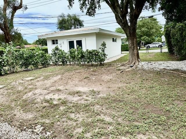 3801 Ponce De Leon Boulevard 3801, Coral Gables, FL 33134
