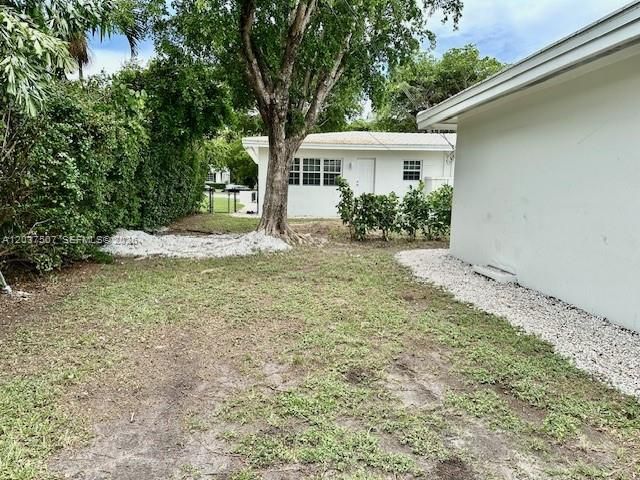 3801 Ponce De Leon Boulevard 3801, Coral Gables, FL 33134