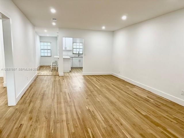 3801 Ponce De Leon Boulevard 3801, Coral Gables, FL 33134