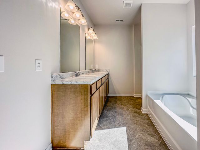 9757 McClane Farm Drive, Fort Worth, TX 76036