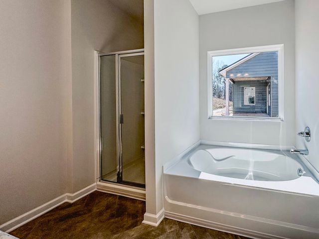 9757 McClane Farm Drive, Fort Worth, TX 76036