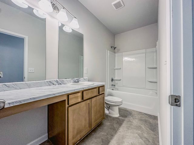 9757 McClane Farm Drive, Fort Worth, TX 76036