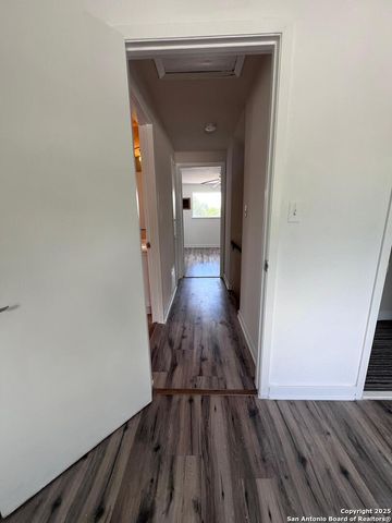 3650 Versailles, San Antonio, TX 78219