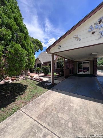 3650 Versailles, San Antonio, TX 78219