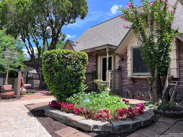 3650 Versailles, San Antonio, TX 78219