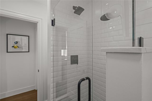 8 Cross Street 1, Newport, RI 02840