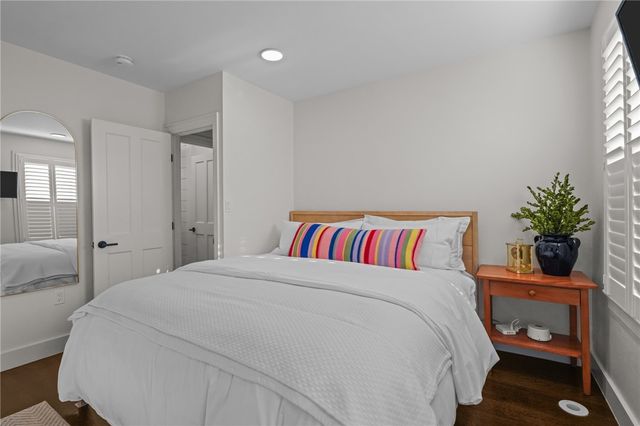 8 Cross Street 1, Newport, RI 02840