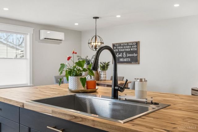 4206 Edinburgh Drive, Union Twp, OH 45245