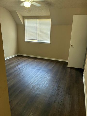 15417 Weldon Drive, Houston, TX 77032