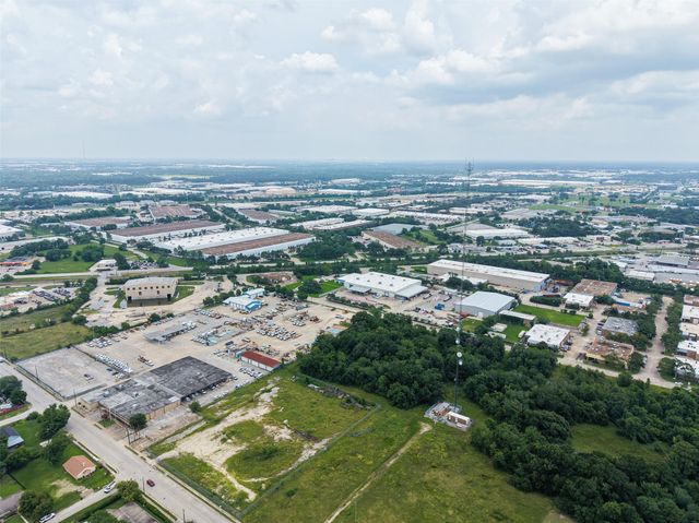 10034 Chickasaw Lane, Houston, TX 77041