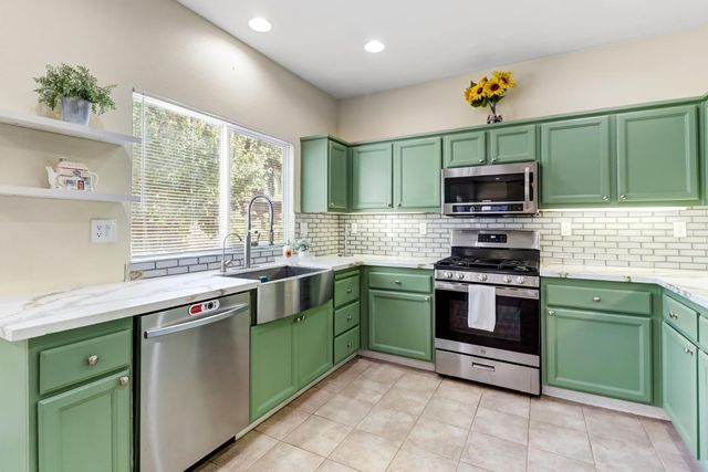 1536 Dreamy Way, Sacramento, CA 95835