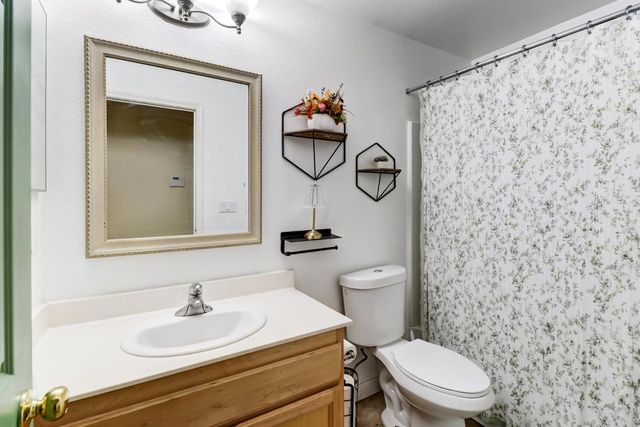 1536 Dreamy Way, Sacramento, CA 95835