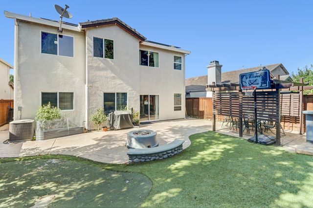 1536 Dreamy Way, Sacramento, CA 95835