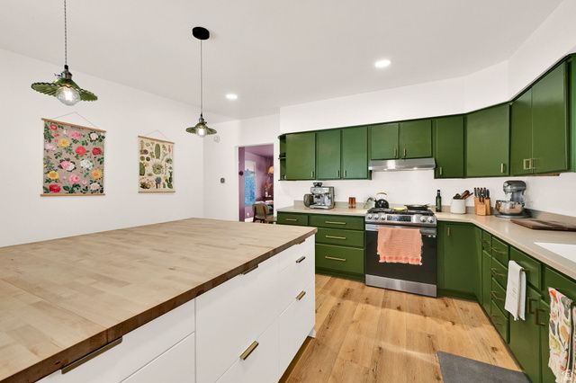 143 S 300 E, North Salt Lake, UT 84054