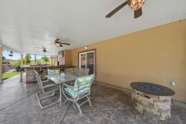 2598 Silver Rapids Rd, Valley Springs, CA 95252