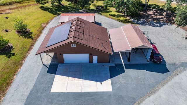 2598 Silver Rapids Rd, Valley Springs, CA 95252