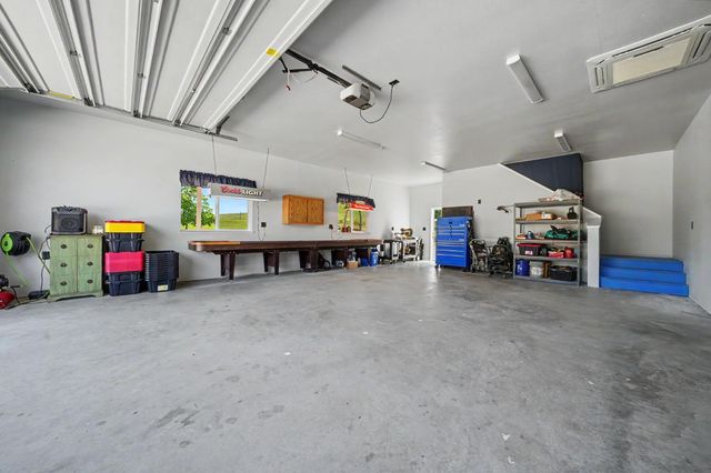 2598 Silver Rapids Rd, Valley Springs, CA 95252