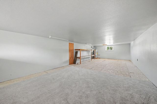 2598 Silver Rapids Rd, Valley Springs, CA 95252