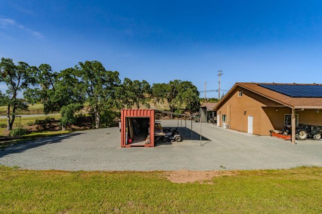 2598 Silver Rapids Rd, Valley Springs, CA 95252