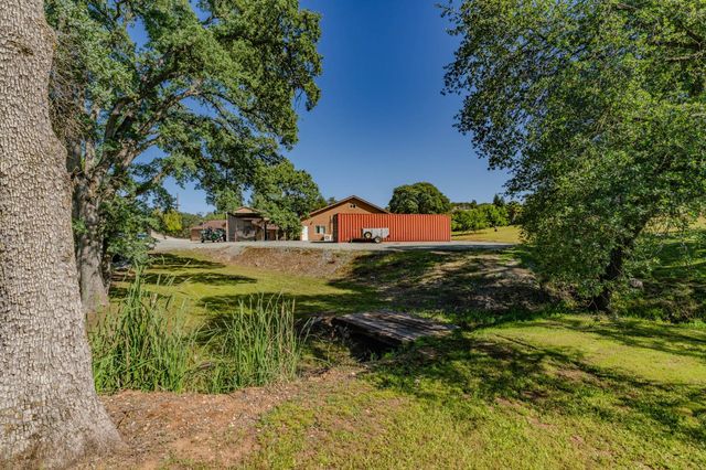 2598 Silver Rapids Rd, Valley Springs, CA 95252