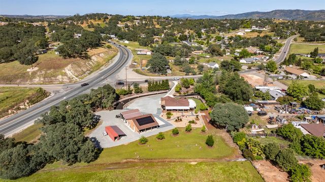 2598 Silver Rapids Rd, Valley Springs, CA 95252