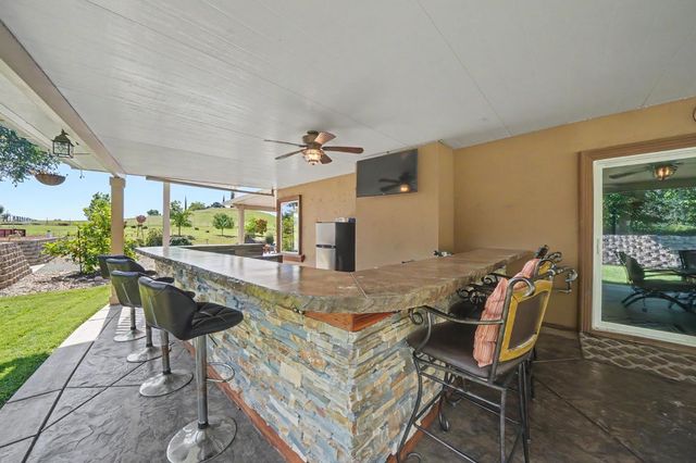 2598 Silver Rapids Rd, Valley Springs, CA 95252