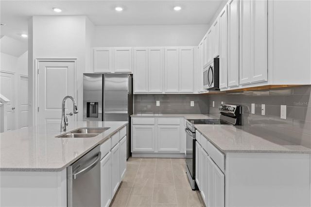 1205 BUTTERFLY ORCHID ROAD, Davenport, FL 33837